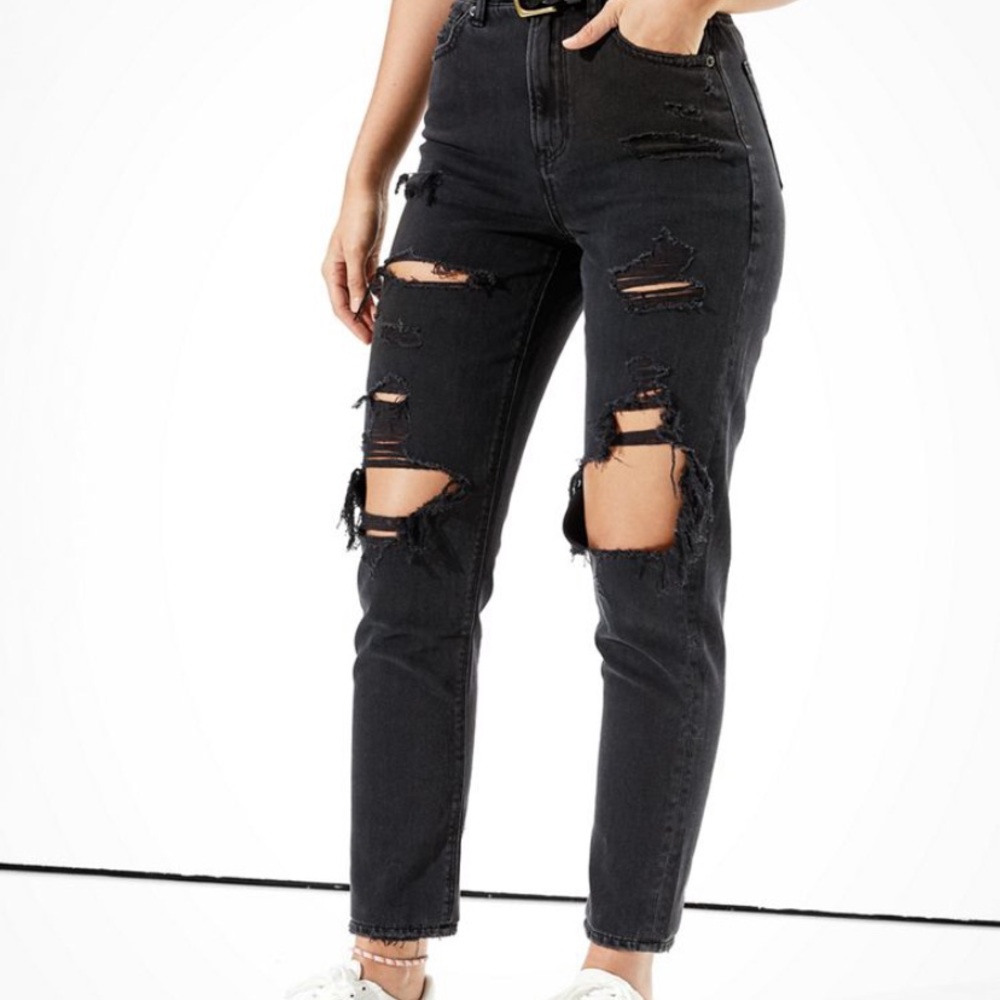 American Eagle Mom Jeans